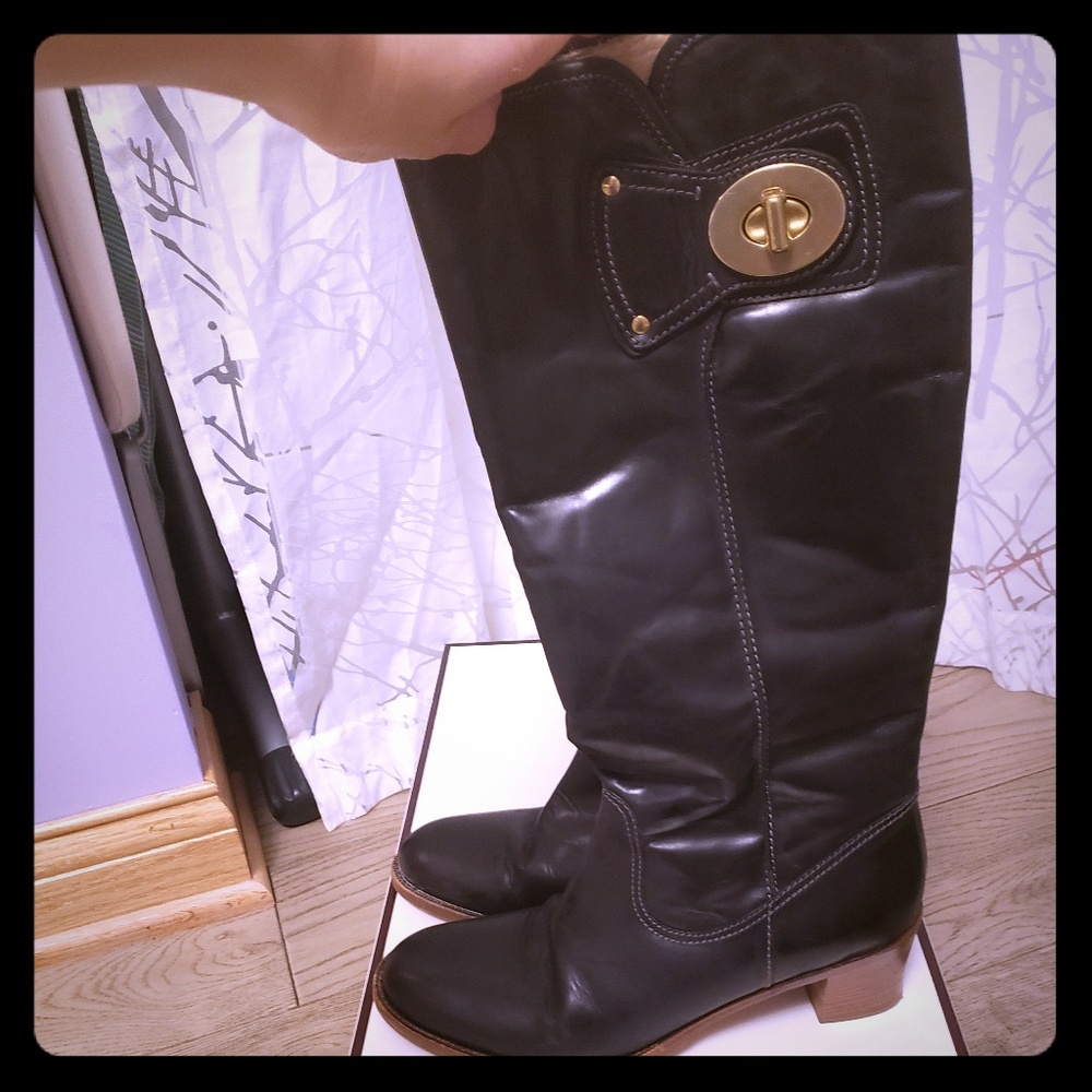 COACH Sara Boots Size 9 Black Leather